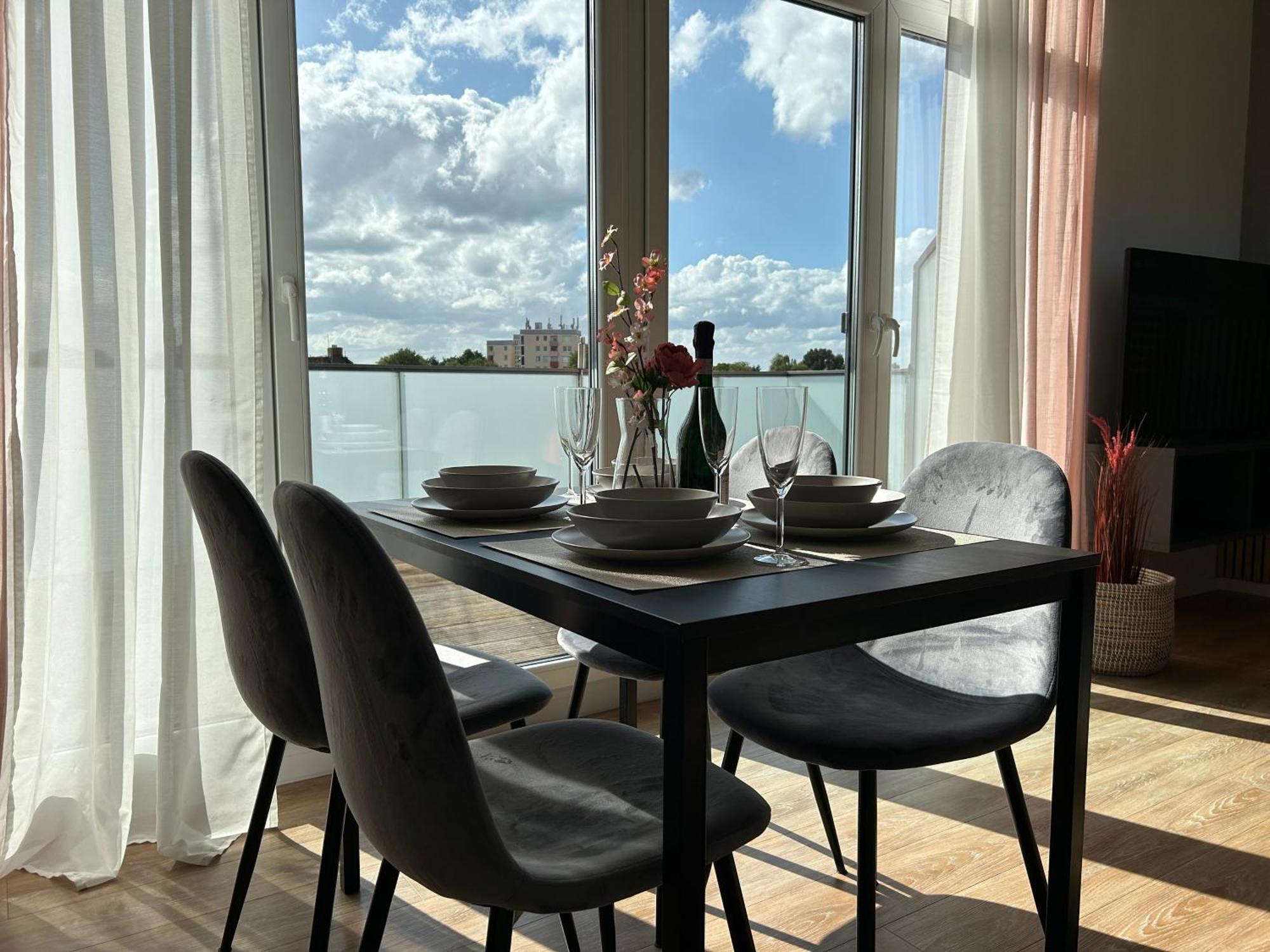 Micasa Ol - Modernes Penthouse - Stellplatz - Kueche - Wlan - Dachterrasse Apartamento Oldemburgo Exterior foto