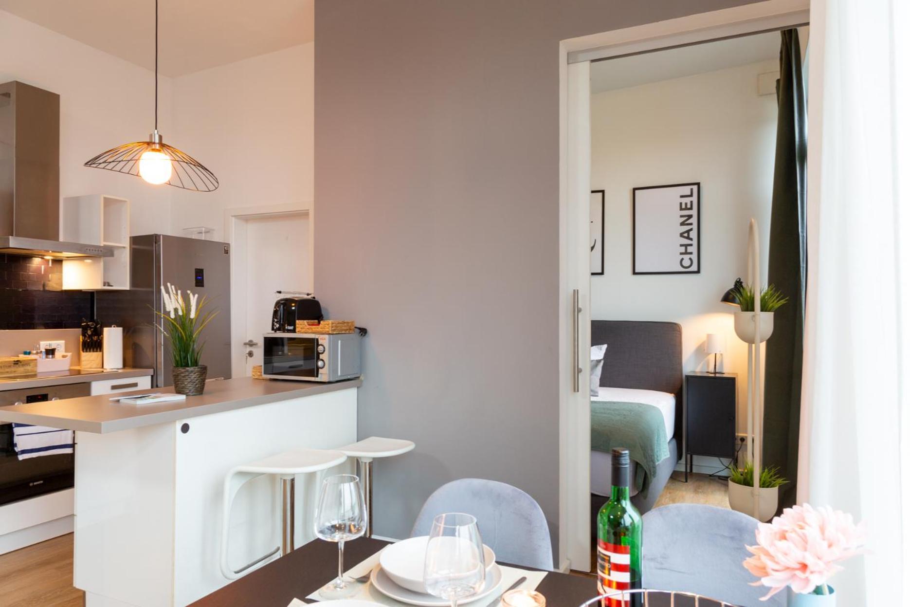 Micasa Ol - Modernes Penthouse - Stellplatz - Kueche - Wlan - Dachterrasse Apartamento Oldemburgo Exterior foto